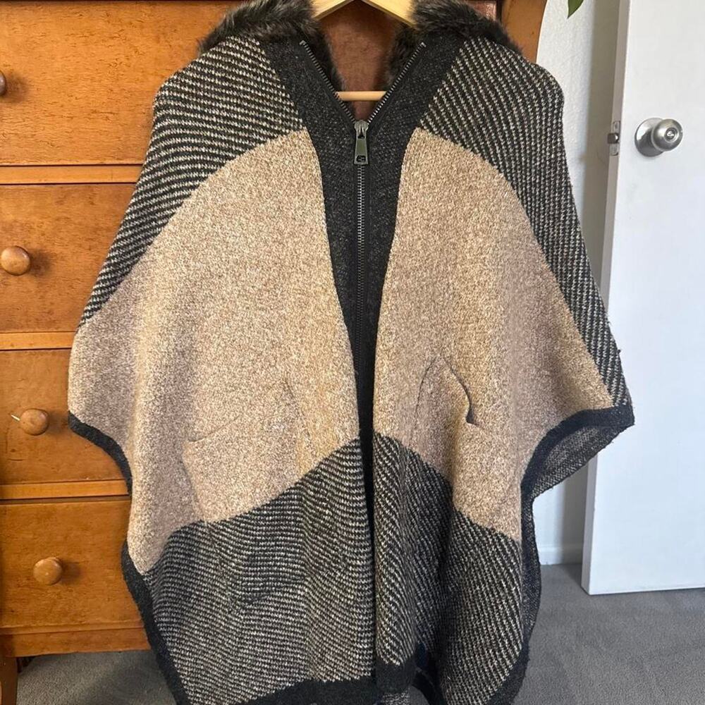 Black gray poncho with